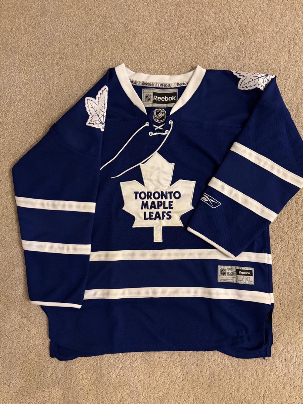Reebok Kids Toronto Maple Leafs Hockey Blue and White Jersey - Youth L/XL
